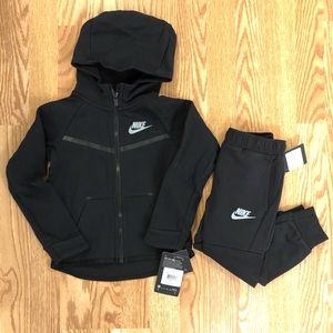 Toddler Nike 2 piece pant and jacket set
